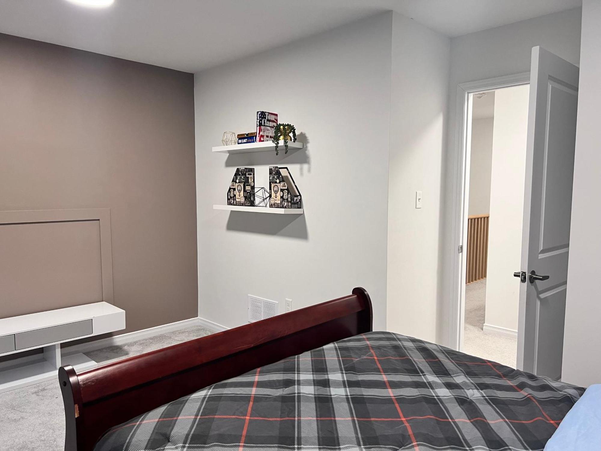 Spacious 4-Bedroom Home, Comfortably Sleeps 10 巴里 外观 照片